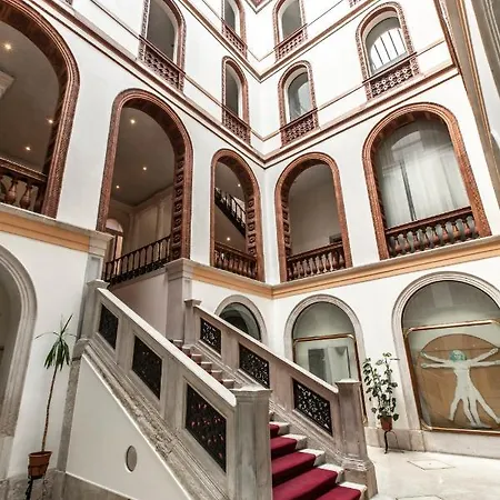 Apartamento Regina Palace Charming View R&r